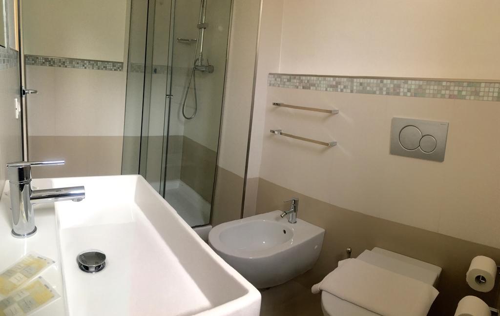 Hotel Baia Marina Cupra Marittima Kültér fotó